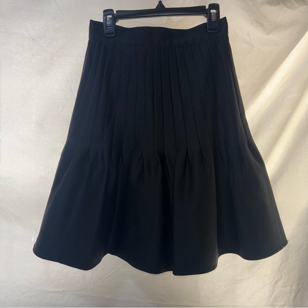 Gianni Bini Black Pleated A-Line Skirt